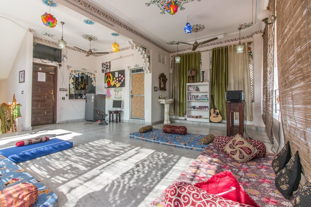 Backpacker Panda Lake Pichola Udaipur Extérieur photo