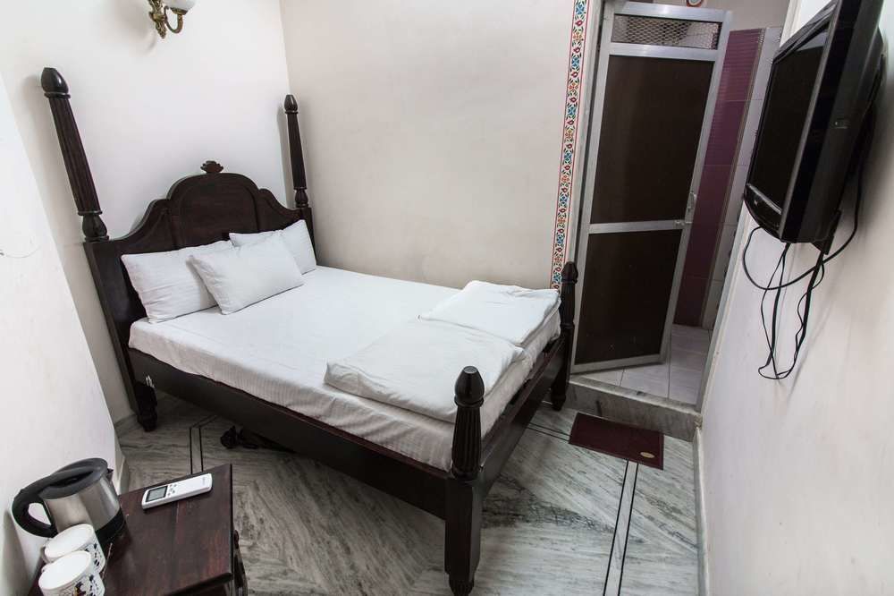 Backpacker Panda Lake Pichola Udaipur Extérieur photo